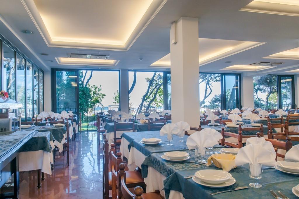 Hotel Atlantic Giulianova Eksteriør billede